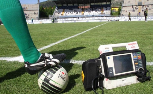 Un defibrillatore per società sportive dilettantistiche